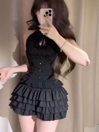 不是什么女主角,但我的世界就该围着我转#辣妹穿搭 #分享穿搭 #甜辣妹 #穿搭