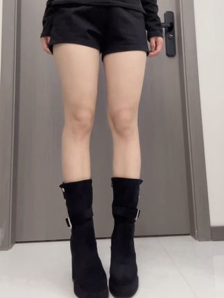 谁懂34码脚买靴子的痛苦!我会每年冬天都宠幸这双爱靴的!#梨形#靴子推荐 #无限回购的宝藏单品