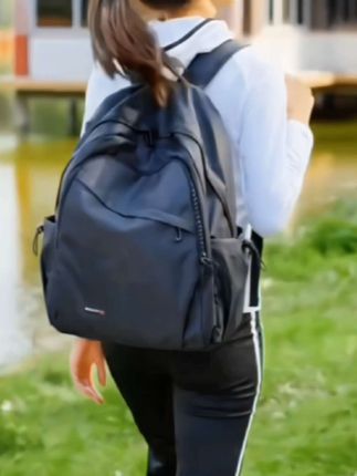 休闲轻便男女书包百搭旅行新款大容量双肩背包#好物推荐🔥 #双肩背包#便携 #潮包 #户外用品 #户外用品