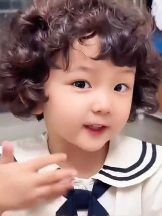 小十三不想去上学想去找妈妈,一直在哭#越养越上头的人类幼崽 #小十三的日常 #小十三 #牛肉酱