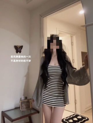 #辣妹穿搭 #御姐范儿 #拽姐穿搭 #夏天该有的样子 #约会穿搭