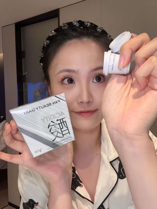 Fan Beauty 不愧是你啊直接就是一个毛孔吸尘器!#fanbeauty #泥膜 #fanbeauty清洁泥膜 #fanbeauty小白泥#护肤好物