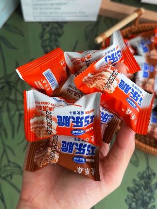 大人小孩都爱!麦乐森巧乐脆威化饼干#美好生活从小零食开始#追剧小零食 #零食推荐 #好吃到停不下来 #休闲食品