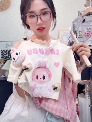 【粉色拉布布】夏季新款女童短袖T粉色拉布布立体玩偶袖口装女宝宝T#今日新款推荐 #高品质童装 #好物推荐🔥 #面料柔软舒适 #爆款热卖中