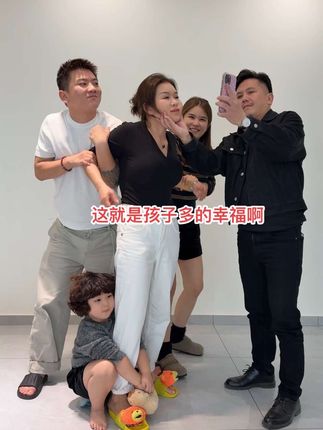 一个外姓的斗不过四个同姓的,很幸福 #萌娃#万万没想到