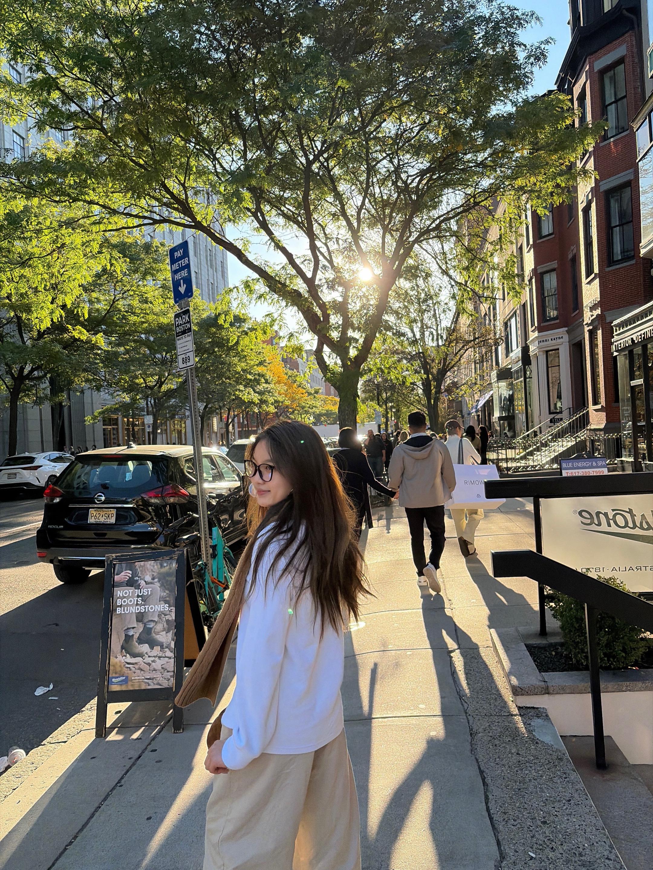 今天是Newbury最开心的👧🏽#宝宝们