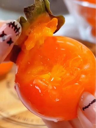 软糯香甜 一口爆汁巨好吃!现摘现发,贼新鲜~#火晶柿子 #柿子 #现摘现发新鲜到家#美食 #应季水果