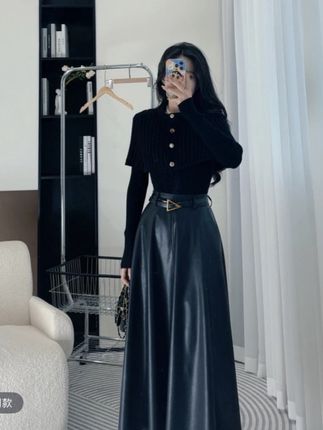 #显高显瘦 #简约大气 #高级感穿搭 #裙装穿搭
