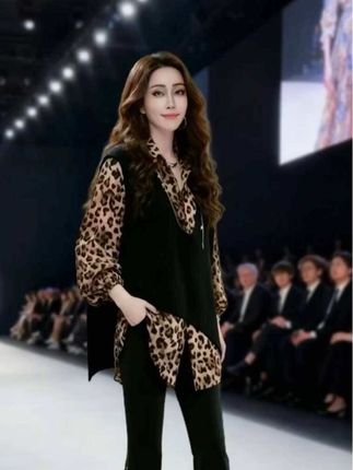 【豹纹秋季设计感时尚套装女新款轻熟流行长袖衬衫休闲马甲两件套潮】#穿搭 #高级感穿搭 #时尚 #洋气减龄 #预制国庆出游穿搭