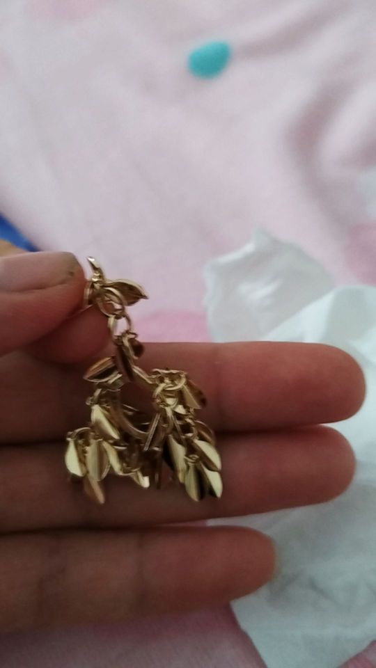 物流速度:很快 性价比:👍👍👍 描述相符:挺好看的,时尚大气,下次还会购买#我在抖音买买买