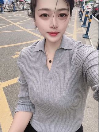 多尔衮不明白,他要是拥有了江山,就可以拥有大玉儿,大玉儿也不明白,她要是拥有了多尔衮,她就拥有了江山。