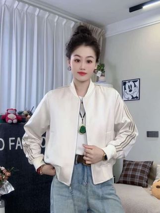 #女装 #外套 秋季新款女士夹克蝴蝶刺绣时尚休闲百搭棒球服上衣外套女#显瘦穿搭 #夹克外套 #穿搭