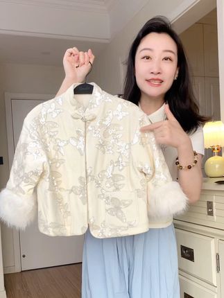 #sasakids 反季清仓,新中式蝴蝶刺绣的棉服,还是#亲子装 #棉衣棉服 #高品质童装 #新中式