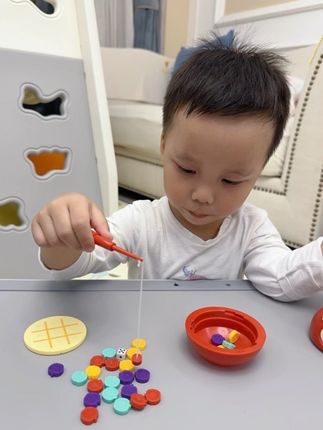 手掌大小的三合一小玩具,钓鱼、井字棋、飞行棋三种玩法,带出门坐飞机坐高铁玩特合适#儿童玩具 #益智玩具