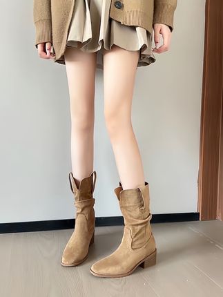 #粗跟中筒靴#马丁靴#内增高堆堆靴 #堆堆靴搭配 #中筒靴女