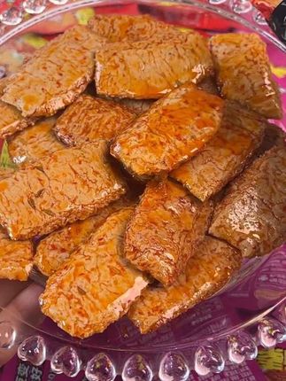 不可错过!盐津铺子手撕素肉豆干辣条素牛排,特惠价9.9元,火热抢购中!#多种口味选择