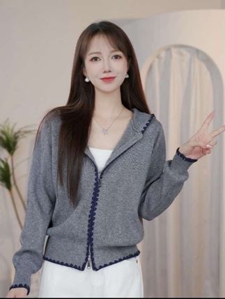 设计感洋气减龄针织衫韩版连帽针织衫女2025新款早秋宽松百搭开衫#穿出高级感 #懒人必备 #女装 #今日穿搭 #高级感穿搭