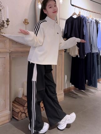 女儿五年级了,身高150体重70斤,穿160码,你们家的多高多重了?#童装 #穿搭
