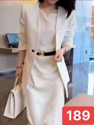 时尚潮流百搭精品女装#穿搭分享 #简约穿搭 #女装穿搭 #优雅气质 #时尚气质穿搭