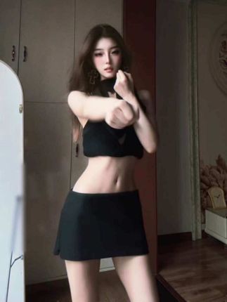 先挨两拳