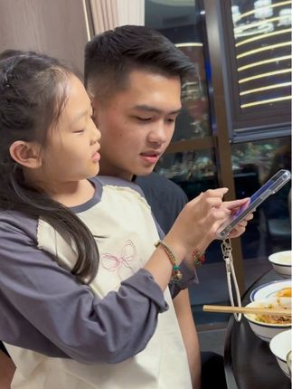 猛女撒娇到一半,一不小心没憋住,功亏一篑😂