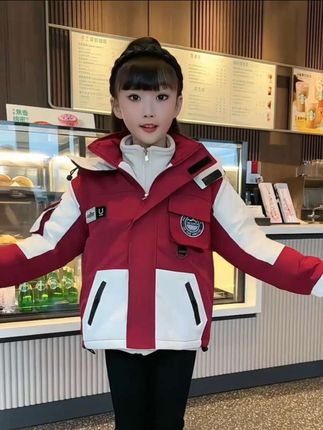 #创作灵感 女童冲锋衣三合一可拆卸2024秋季新款儿童女孩秋装中大童春秋外套#外套穿搭 #高品质童装 #三合一冲锋衣 #一件过冬