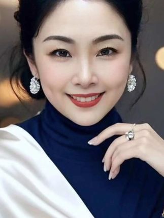 64年的龙,时间过得真快,转眼就老了,希望我们余生平安健康,好运相伴#穿搭 #穿出自己的风格 #64年的龙@抖音小助手