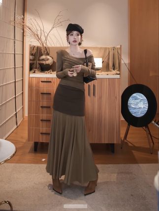 两件套慵懒优雅 穿了就爱! GUIDI GUDI【映山客】优雅ins风慵懒气质两件套套装/黄加蓝#今天穿什么 #我又心动了 #爱了爱了 #美搭尽显女神范 #优雅气质