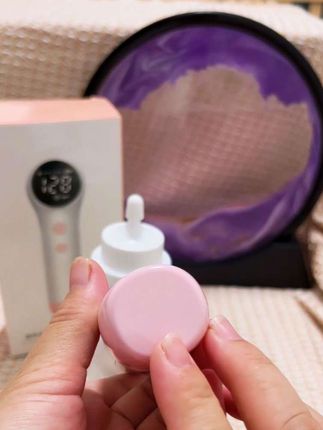 💖探索胎心仪,感受生命律动! 🤰聆听每一个心跳,那是新生命的旋律。🎵👶 在这个视频里,你将体验到神奇而美妙的时刻——当妈妈和宝宝第一次相遇,他们之间产生了怎样的共鸣?💕 #胎心仪 #孕期日记 #母子同心 #孕育之旅 #爱如初见