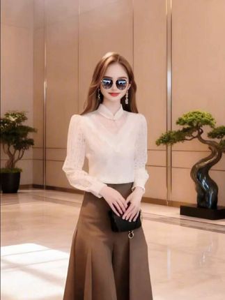 #女装穿搭 #上衣穿搭 #谁穿谁漂亮 #高级感穿搭 #穿出自信穿出美丽