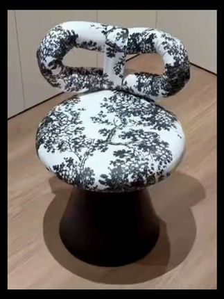 复古雕花化妆凳自带柔光滤镜,坐上去连化妆都更温柔了✨ #化妆凳 #空间美学 #软装搭配#好物分享#好物推荐