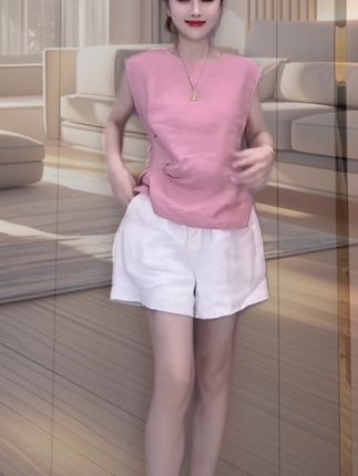 #女装 @DOU+小助手