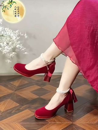 意尓康旗下SHOEBOX/鞋柜婚鞋红色粗跟方头高跟鞋女单鞋秀禾白色婚#软底软面穿上超舒服