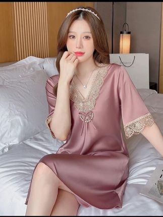 夏天【专柜同款冰爽丝滑】时尚大码蕾丝花边韩版性感睡衣裙冰丝