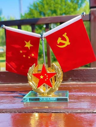 #小红旗摆件#车载摆件#办公室摆件#超便宜超划算 #好物推荐