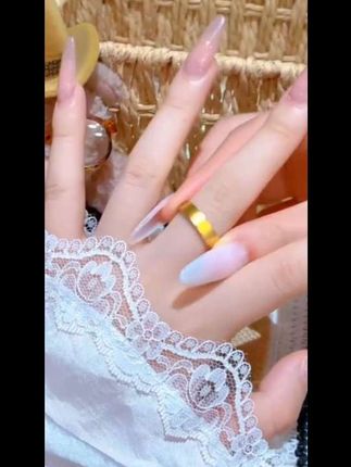戒指赛道文案素材 - #戒指推荐 #素圈戒指 #女戒经典款式 - 花和雨🌺作品