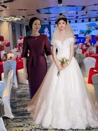 #喜妈妈喜婆婆婚宴装 #敬酒服 #婚宴装 #婚宴妈妈装 #婚礼妈妈礼服