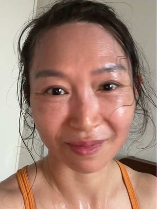 老阿姨又开始做妖了,请接招😘👄 #纯素颜上镜 #心态要乐观