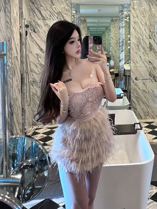 #今天穿什么 #时髦穿搭 #高级感穿搭 #ootd穿搭 #连衣裙