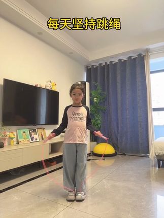 每天坚持跳绳,一天比一天好,惊喜等着你!选对绳子也很关键#运动#兰教练#跳绳#每天打卡#运动女孩