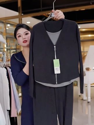 【秋季上新】依凡芙2025年秋季新款假两件休闲慵懒套装JY857A/ZN#休闲套装#慵懒风穿搭 #运动套装#初秋新款#新款上新