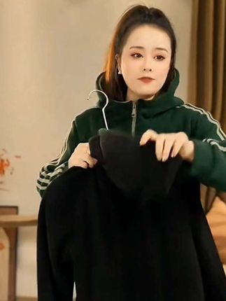 你提前给自己准备保暖衣了吗#加绒加厚#减龄气质 #今天穿什么 #不挑年龄不挑身材 #时尚减龄穿搭