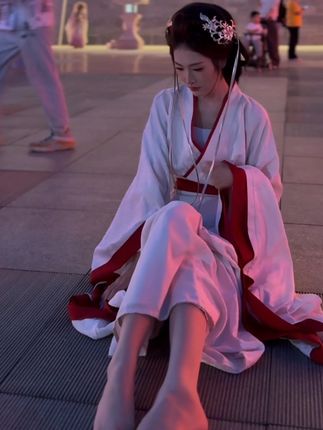 #虞姬 可惜我不是她 我只会给你白眼🙄