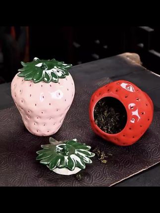 草莓陶瓷茶叶罐密封存储物灌家用防潮茶盒茶道装饰水果摆件储物灌#茶叶罐 #陶瓷茶叶罐 #草莓陶瓷茶叶罐 #储物罐 #密封茶叶罐