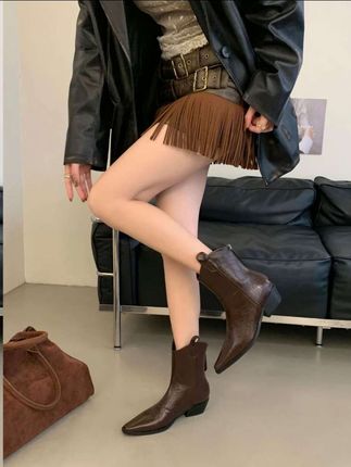 复古马丁靴百搭尖头V口粗跟短靴女单靴秋季新款切尔西小短靴#女鞋 #女靴 #小短靴 #马丁靴 #好穿不累脚