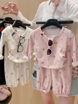 女童儿童时尚百搭休闲糯米绒上衣裤子两件套#高品质童装 #谁穿谁好看系列 #甜美穿搭 #萌娃穿搭 #小清新穿搭