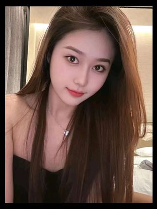 大码女孩的衣柜里,总缺这样一件早秋单品。有加内衬,..#质量杠杠滴 @抖加🔥上热门🔥dou+🔥热点宝
