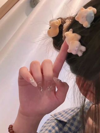 咦,小猫竟然长在我头上,还抱着小鱼#也太可爱了吧 #发饰发夹 #少女心好物 #发夹