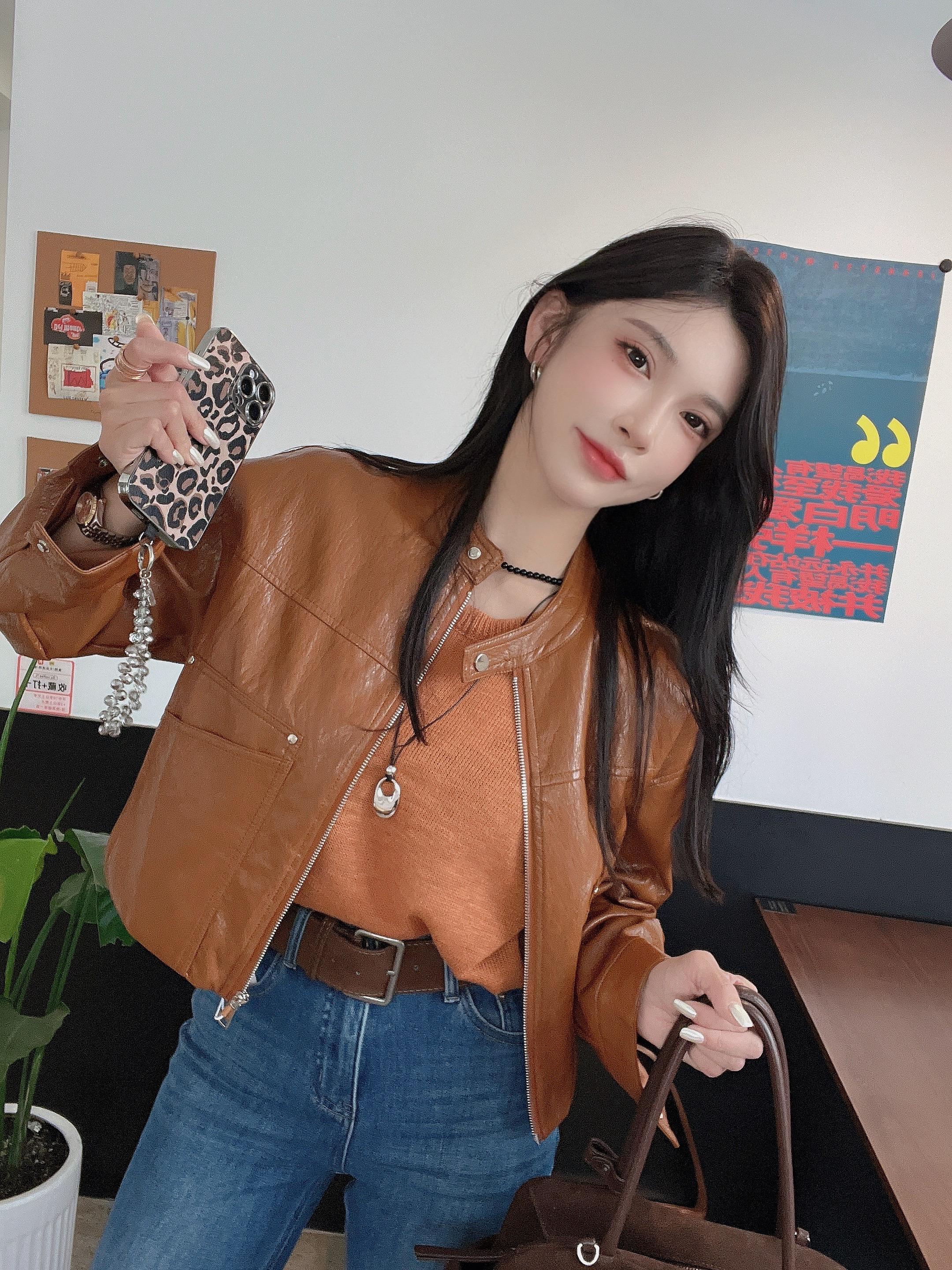 不要羡慕一个女孩的通透,她 懂得每一个道理 都是踩在刀尖上换来的。#ootd穿搭 #忙碌的生活 #穿搭vlog