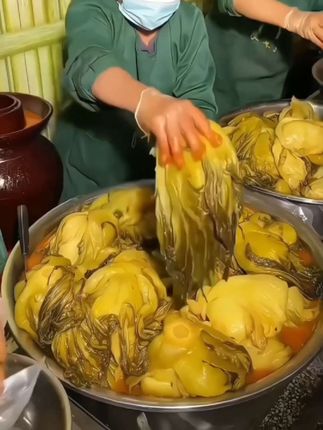 #纯手工腌制 #老坛酸菜 #开胃下饭菜 #太好吃了